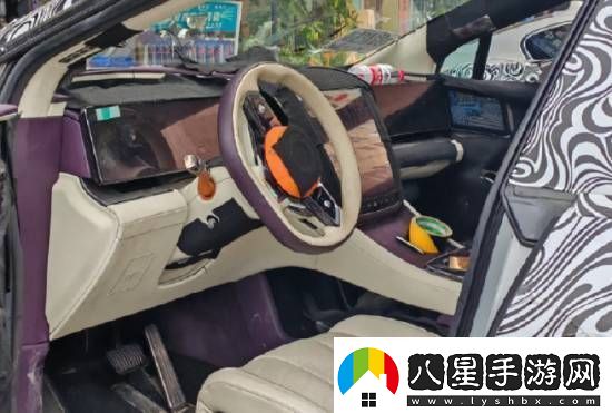 比亞迪首款百萬(wàn)級(jí)轎車仰望U7內(nèi)飾曝光！延續(xù)U8設(shè)計(jì)