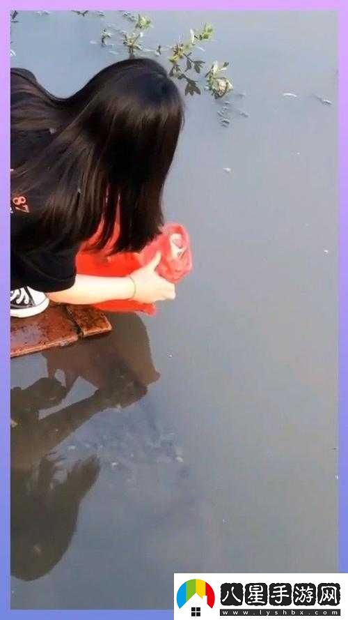 女人絕技鯉魚喝水