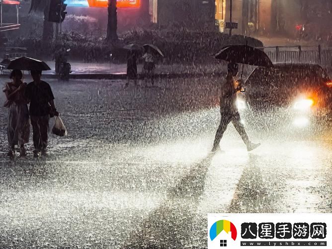 “雨天車站避雨秀創(chuàng)新黑科技笑傲江湖”