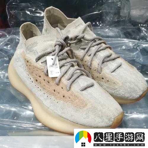 yeezy380蜜桃粉和白色讓直播界變天