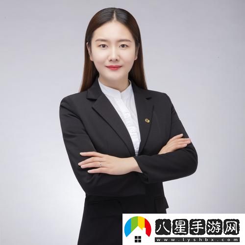 年輕女保險(xiǎn)銷售員5的職業(yè)挑戰(zhàn)與成長